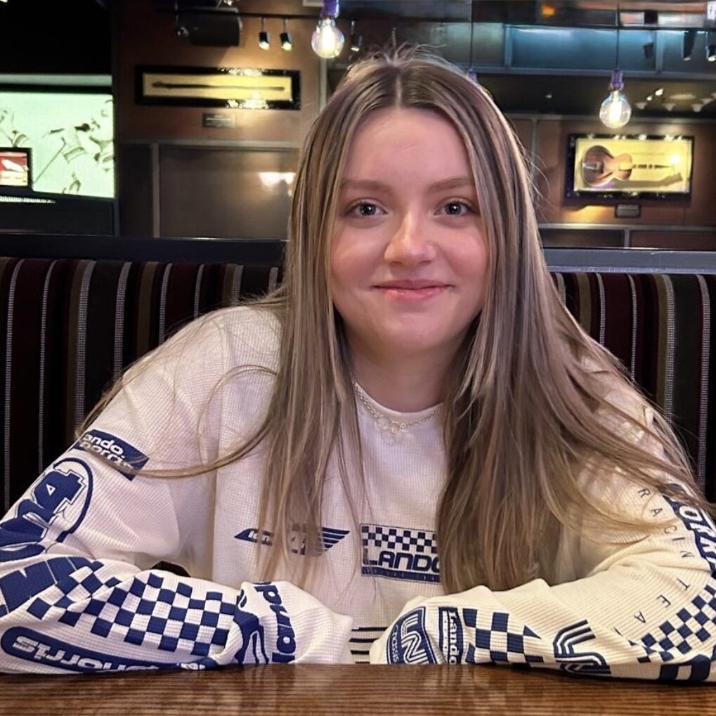 Ellie_Gooch_23